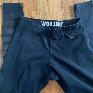 Nike workout leggings